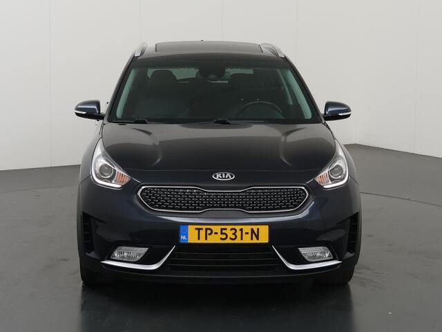 KIA Niro 1.6 GDi Hybrid Design Edition | Trekhaak | Panoramadak | Stoel/Stuurwielverwarming | Navigatie | Climate Control