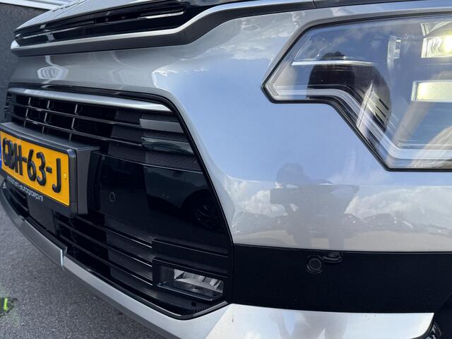 KIA Niro 1.6 GDi Hybrid DynamicPlusLine Schuif-/kanteldak, Head-up display, Stoel- & stuurverwarming, Navigatie, Lederen bekleding, Achteruitrij camera, parkeersensoren, Smart Key, NL-auto, BTW-auto