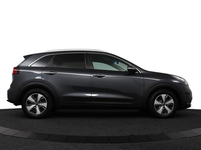 KIA Niro 1.6 GDi Hybrid BusinessLine - Trekhaak - Climate control - DAB - Navigatie - Stoel-/Stuurverwarming