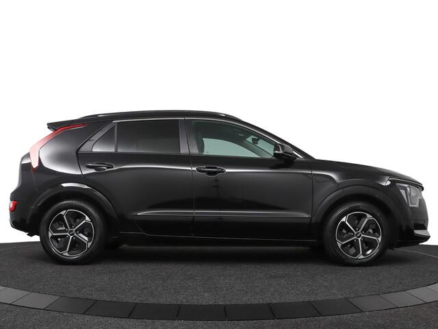 KIA Niro 1.6 GDi PHEV DynamicLine Navigatie - Adaptieve Cruise Control - Climate Control - Stoel-/Stuurverwarming - Fabrieksgarantie tot 2029