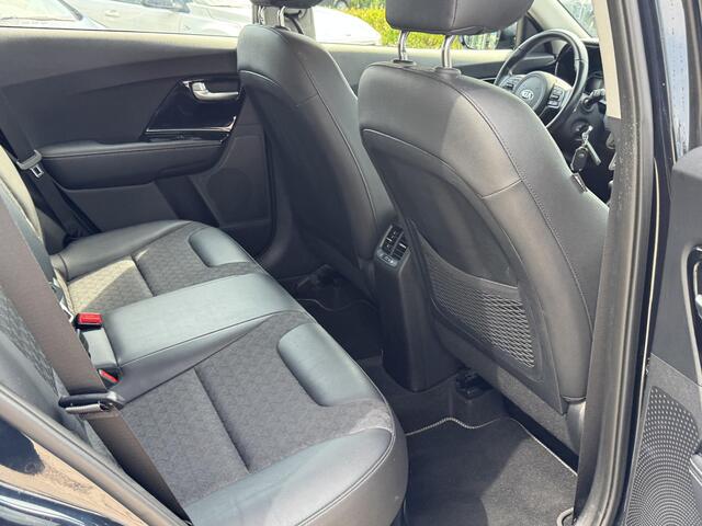 KIA Niro 1.6 GDi Hybrid DynamicLine Cruise control, achteruitrij camera, navigatie Apple CarPlay/Android Auto, automaat, hybride!