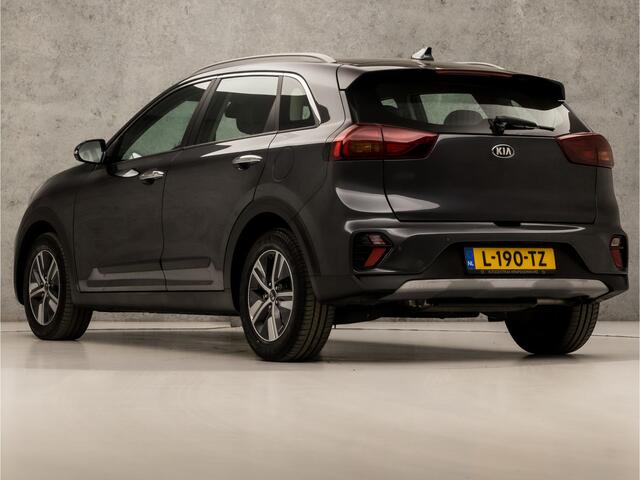 KIA Niro 1.6 GDi Hybrid DynamicLine 142Pk Automaat (APPLE CARPLAY, GROOT NAVI, CAMERA, ADAPTIVE CRUISE, LEDER, SPORTSTOELEN, PARKEERSENSOREN, NIEUWE APK, NIEUWSTAAT)