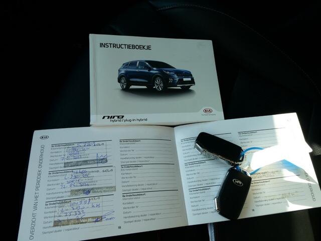 KIA Niro 1.6 GDI H. EXECUT.L Adapt.cruise Lane assist Leer Schuifdak LED