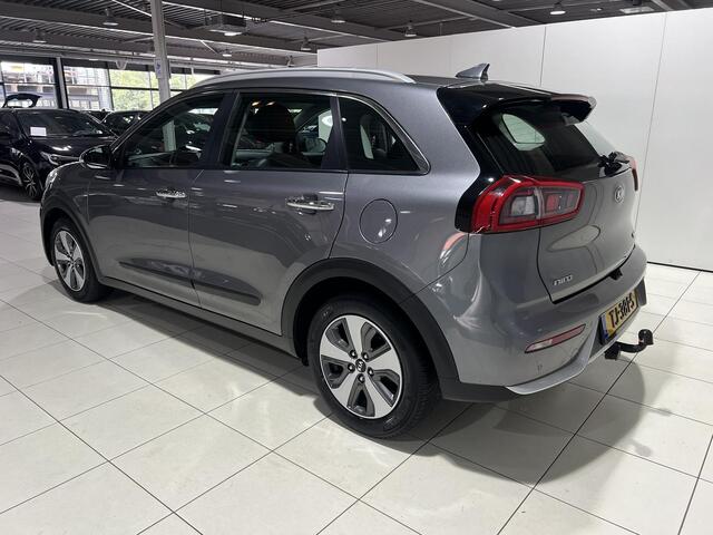 KIA Niro 1.6 GDi Hybrid DynamicLine Trekhaak, Navigatie, Camera.