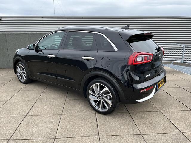 KIA Niro 1.6 GDi Hybrid ExecutiveLine AUTOMAAT JBL | LEDER | LMV | NAVIGATIE