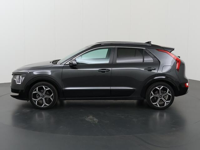 KIA Niro 1.6 GDi Hybrid DynamicLine Edition | 18" lichtmetalen velgen | Elektrisch verstelbare bestuurdersstoel met geheugen | Stoelventilatie | Elektrisch bedienbare achterklep