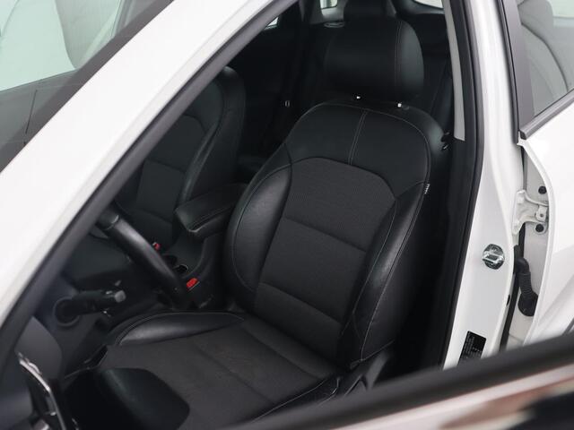 KIA Niro 1.6 GDi Hybrid DynamicLine | Automaat | Trekhaak Carplay | Climate Controle | Camera | Navigatie | Half leder | Cruise controle | Airco |