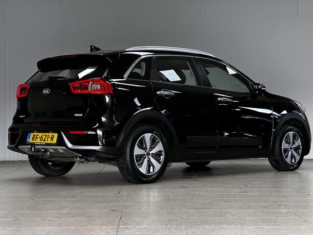 KIA Niro 1.6 GDi Hybrid ExecutiveLine/ Automaat!/ Bi-Xenon/ Trekhaak/ Camera/ LED Dagrijverl./ Apple+Android/ Half-LEDER/ Clima/ Navi/ Cruise/ Bluetooth/ Multi.LEDER.Stuur/ Elek.Pakket/ Isofix/ PDC Achter.