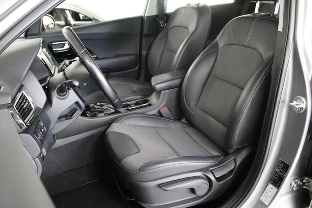 KIA Niro 1.6 GDi Hybrid ExecutiveLine Clima | Carplay | Camera | DAB | Trekhaak.