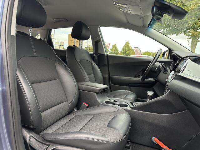 KIA Niro 1.6 GDi Hybrid DynamicPlusLine 1e Eigenaar,Dealer Onderhouden,Navi,Camera,Pdc V+A,Halfleder,Stoelverw,Stuurverw,Lm velgen,N.A.P,Apk tot 03-2026
