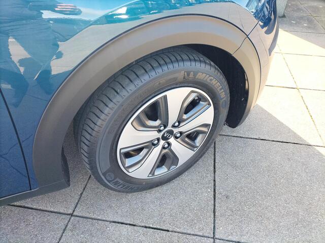 KIA Niro 1.6 GDi Hybrid First Edition 1e Eigenaar