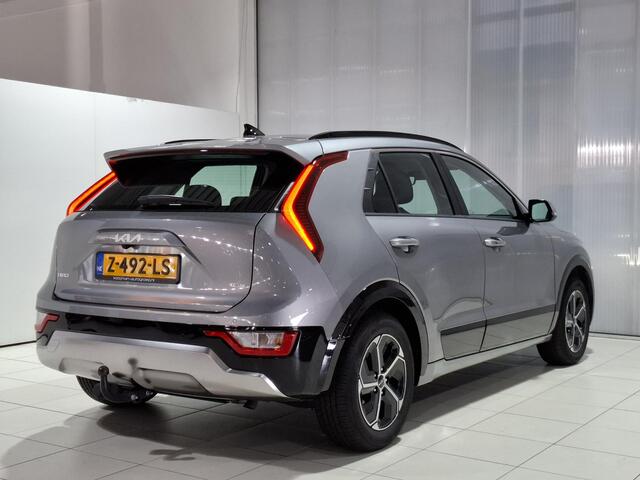 KIA Niro 1.6 GDi Hybrid DynamicLine incl.trekhaak, 1.300 kilo trekgewicht, Apple Carplay/Android Auto, Navigatie, Camera.