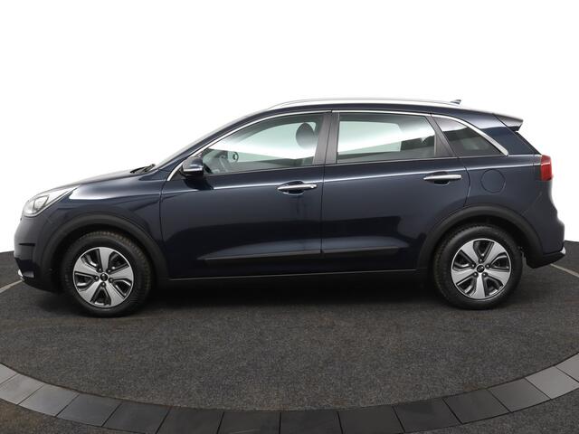 KIA Niro 1.6 GDi Hybrid DynamicLine - Navigatie - Cruise Control - Climate Control - Achteruitrijcamera - 12 Maanden Bovag Garantie