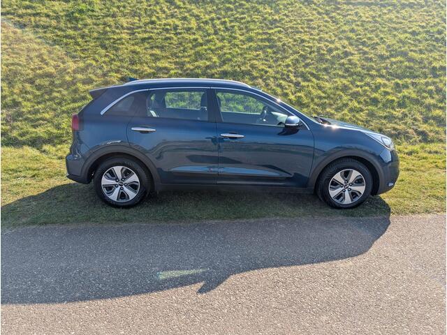 KIA Niro 1.6 GDi Hybrid DynamicLine