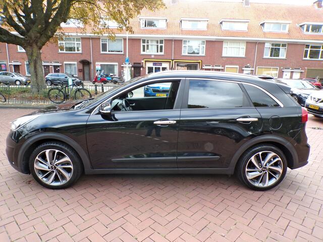 KIA Niro 1.6 GDi Hybrid SportsLine AUTOMAAT APPLE CARPLAY.....