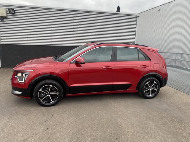 KIA Niro 1.6 GDi Hybrid DynamicLine Trekhaak, Navigatie, 1e eig. Nieuw geleverd, BTW-auto, Adaptieve cruise control, Climate control, Parkeersensoren, Achteruitrijcamera