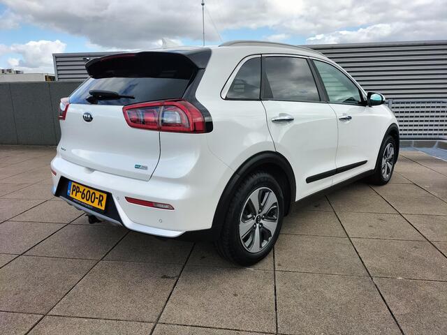 KIA Niro 1.6 GDi Hybrid BusinessLine Camera / Navigatie / Leder / Trekhaak