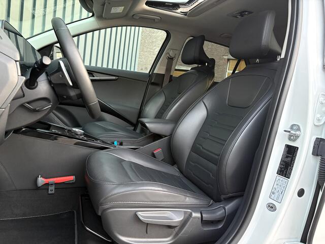 KIA Niro 1.6 GDi Hybrid DynamicPlusLine | Trekhaak | Schuif/Kanteldak | Head Up | Elk. A-klep | Leder | Prijs Rijklaar!!