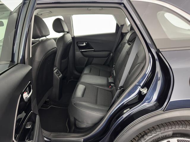 KIA Niro 1.6 GDi Hybrid DynamicLine (INCL-BTW) Aut. *ADAPTIVE-CRUISE | LEATHER-FABRIC | NAVI-FULLMAP | HEATED-COMFORTSEATS | CAMERA | DAB+ | KEYLESS | ECC | DIGI-COCKPIT | SHIFT-PADDLES | LANE-ASSIST | PDC | TOWBAR | 16''ALU*
