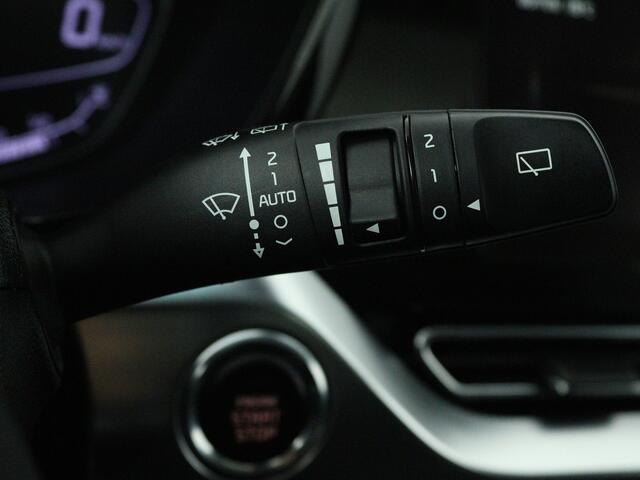KIA Niro 1.6 GDi Hybrid ExecutiveLine | Leder | Stoelkoeling + Stoelverwaming | Camera | Nederlandse Auto | NAP |