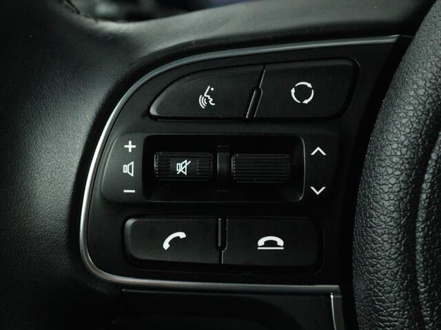KIA Niro 1.6 GDi Hybrid ExecutiveLine | Leder | Stoelkoeling + Stoelverwaming | Camera | Nederlandse Auto | NAP |