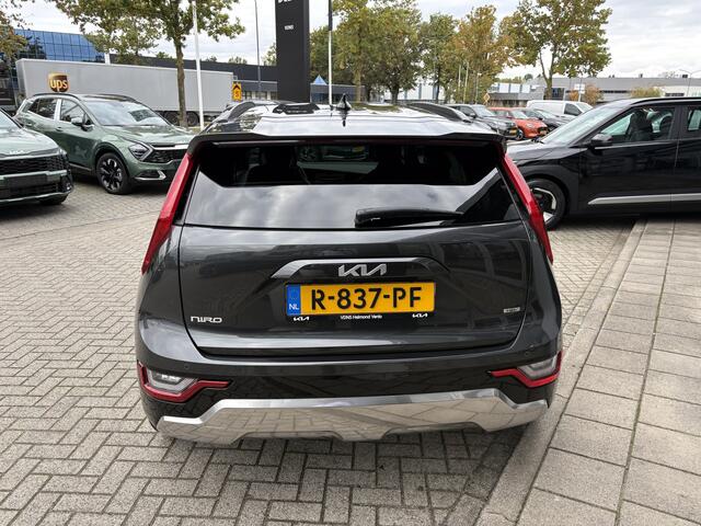 KIA Niro 1.6 GDi Hybrid ExecutiveLine 11.000km // 1e eigenaar // info Roel 0492-588951