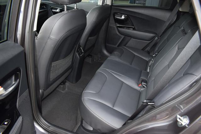 KIA Niro 1.6i GDi Hybrid ExecutiveLine DCT6/Autom. | Cruise Control Adaptief | Navigatie | Camera | Leder | Stoel+StuurVerw. | SchuifKanteldak | Trekhaak | Tot 10Jr. Kia-Garantie