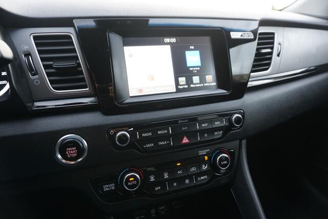 KIA Niro 1.6 GDi Hybrid DynamicLine | OPEN DAK | KEYLESS | CAMERA |