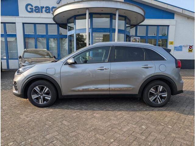 KIA Niro 1.6 GDi PHEV DynamicPlusLine | Digitaal Display, Dealer onderhouden, Parkeersensoren V+A, LED, 1e eigenaar, 1300kg trekgewicht, Fabrieksgarantie!