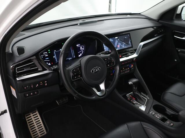 KIA Niro 1.6 GDi PHEV ExecutiveLine | Panoramadak | Lederen Bekleding | JBL Audio | Dodehoekdetectie | Stoelventilatie | Elektrisch bedienbare bestuurdersstoel met geheugenfunctie