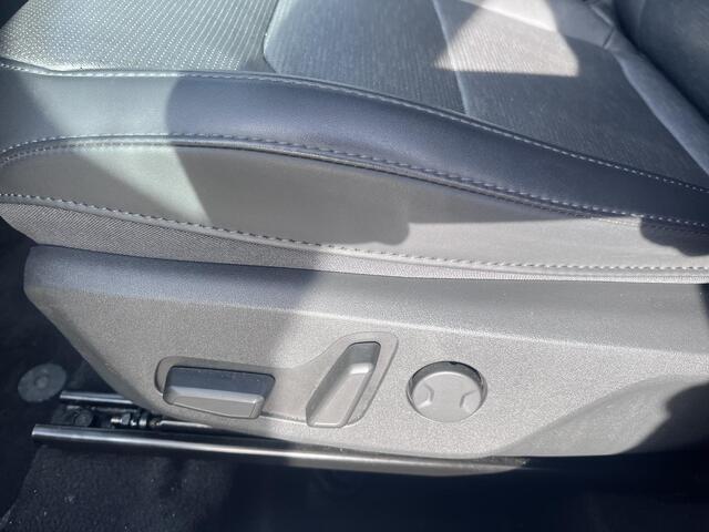 KIA Niro 1.6 GDi Hybrid ExecutiveLine Trekhaak|Harman Kardon|Lmv|Schuifdak|Led