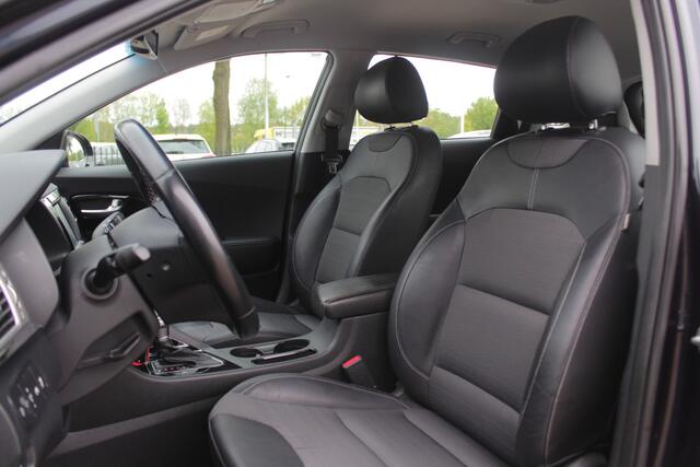 KIA Niro 1.6 GDi Hybrid ExecutiveLine / Camera / Leder / Navigatie / Leder / 16'' / Stuur+Stoelverwarming / Cruise Control