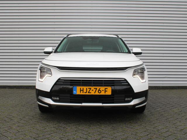 KIA Niro 1.6 GDi Hybrid DynamicPlusLine | Schuif-/kanteldak | Stuur-/stoelverwarming | Cruise adapt. | Camera | Clima | HUD | 16" LM |