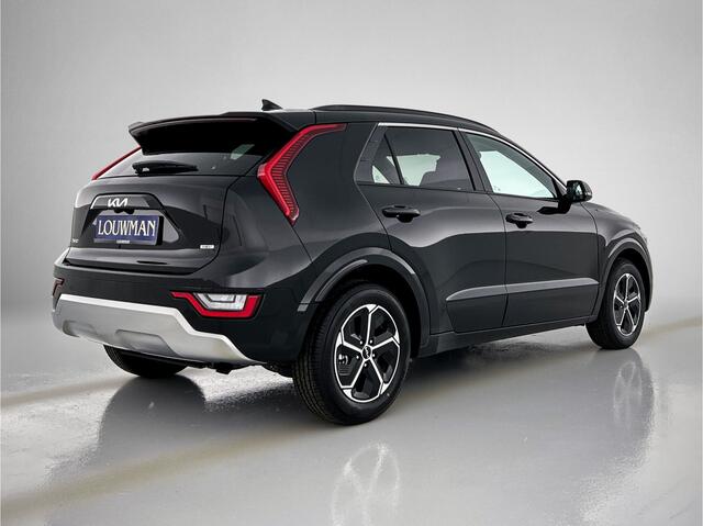 KIA Niro 1.6 GDi Hybrid DynamicPlusLine LED koplampen | Schuif-kanteldak | Stoelverwarming | Stuurverwarming MY26 BLACK FRIDAY DEAL