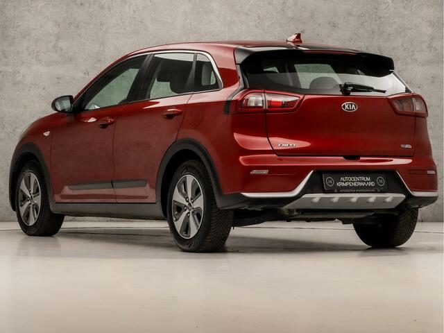 KIA Niro 1.6 GDi Hybrid Automaat (APPLE CARPLAY, NAVIGATIE, CLIMATE, CAMERA, SPORTSTOELEN, CRUISE, PARKEERSENSOREN, NIEUWSTAAT)