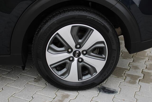 KIA Niro 1.6 GDi Hybrid DynamicLine | Incl. 12 maanden garantie | Trekhaak | Apple carplay/Android auto | Cruise control | Climate control | DAB radio | Navigatie | Parkeercamera |