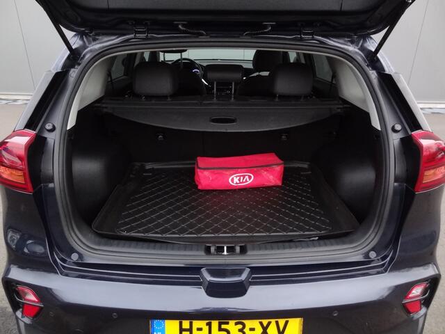 KIA Niro 1.6 GDi Hybrid DynamicPlusLine | TREKHAAK | 18 INCH LM