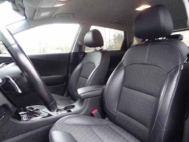 KIA Niro 1.6 GDi Hybrid DynamicPlusLine | TREKHAAK | 18 INCH LM