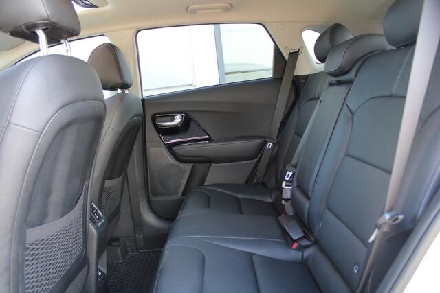 KIA Niro 1.6 GDi PHEV ExecutiveLine LEER,SCHUIFDAK,NAVI/CAM
