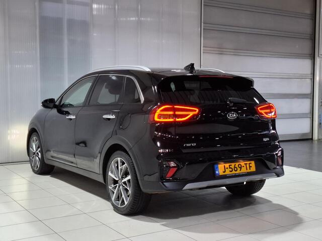 KIA Niro 1.6 GDi Hybrid ExecutiveLine 18 inch, Stoel en Stuur Verwarming, Schuif kantel dak, Apple Carplay/Android Auto, Navigatie.