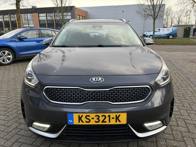 KIA Niro 1.6 GDi H. First Ed. CARPLAY NAVI CAMERA DEALER.