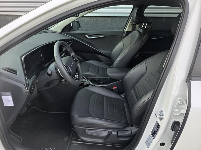 KIA Niro 1.6 GDi Hybrid DynamicPlusLine Schuif-/kanteldak, dodehoek detectie, parkeersensoren v&a, stoel- & stuurwiel verwarming, navigatie, Apple CarPlay/Android Auto, achteruitrij camera