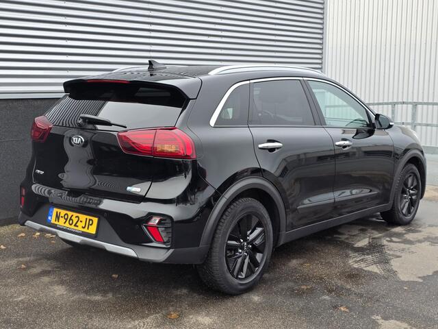 KIA Niro 1.6 GDi Hybrid DynamicPlusLine Navigatie, Lederen bekleding, Stoel- & Stuurwiel verwarmd, Dodehoekdetectie, Smart Key, Privacy Glass, Dealeronderhouden