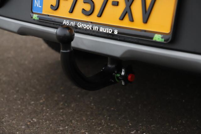 KIA Niro 1.6 GDi Hybrid DynamicPlusLine Trekhaak Lederen Bekleding Stuur & Stoelverwarming Navigatie Achteruitrijcamera