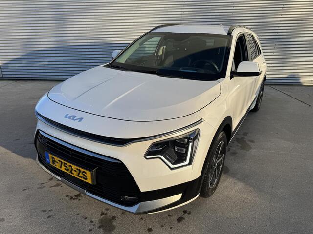 KIA Niro 1.6 GDi Hybrid DynamicPlusLine Edition Keyless | Privacyglass | Trekhaak | Electr. Stoelverstelling & Smart Achterklep