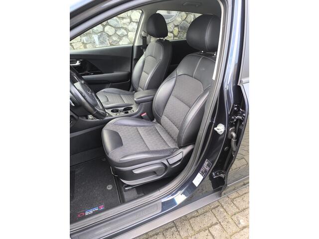 KIA Niro 1.6 GDi Hybrid DynamicPlusLine 18 inch LM, trekhaak, carplay, stoel & stuur verwarming, Camera, DAB+