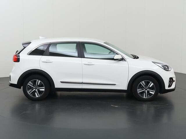 KIA Niro 1.6 GDi PHEV DynamicLine Edition | Parkeercamera | Cruise Control Adaptief | Climate Control |Navigatie via Carplay |