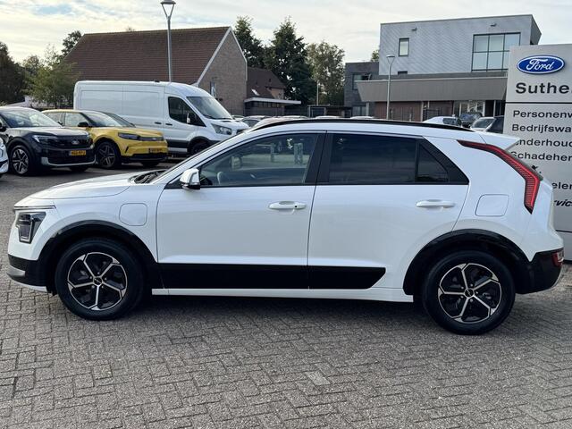 KIA Niro 1.6 GDi PHEV DynamicLine | Stoelverwarming | Adaptieve Cruise control | Bekleding in stof/lederlook | Achteruitrijcamera | Elek Achterklep