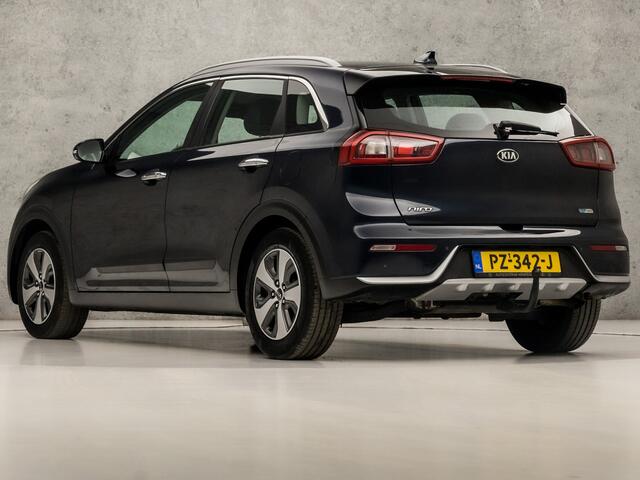 KIA Niro 1.6 GDi Hybrid Dynamic 142Pk Automaat (APPLE CARPLAY, NAVIGATIE, CAMERA, LEDER, CLIMATE, TREKHAAK, SPORTSTOELEN, PARKEERSENSOREN, CRUISE, LANE ASSIST, NIEUWE APK, NIEUWSTAAT)