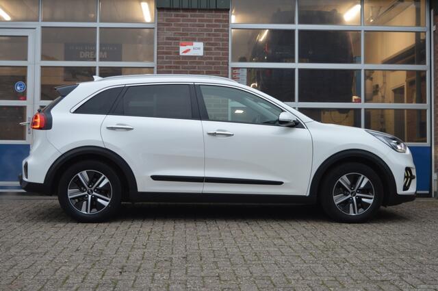 KIA Niro 1.6 GDi Dynamic | HYBRIDE - CAMERA - LEDER